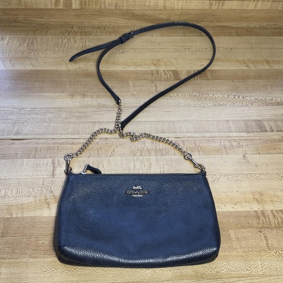 Y2K Coach Crossbody Bag Womens Small Black Leather Chain Strap Zip Purse Classic - Picture 2 of 6